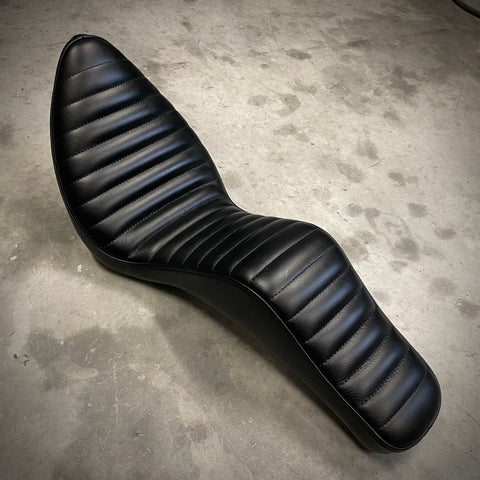 SWINGARM SHOVEL 2-Up Leather Cobra seat